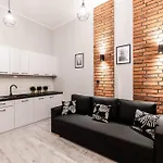 Dietla 32 - Ideal Location In The Heart Of Krakow, Between Main Square And Kazimierz District Ξενοδοχείο με διαμερίσματα 3*