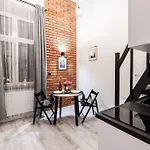 Ξενοδοχείο με διαμερίσματα Dietla 32 - Ideal Location In The Heart Of Krakow, Between Main Square And Kazimierz District 3*