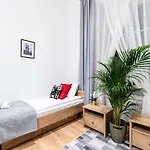 Dietla 32 - Ideal Location In The Heart Of Krakow, Between Main Square And Kazimierz District Ξενοδοχείο με διαμερίσματα Krasków