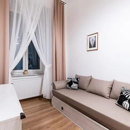 Dietla 32 - Ideal Location In The Heart Of Krakow, Between Main Square And Kazimierz District アパートホテル