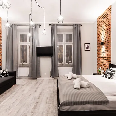 Lägenhetshotell Dietla 32 - Ideal Location In The Heart Of Krakow, Between Main Square And Kazimierz District Kraków