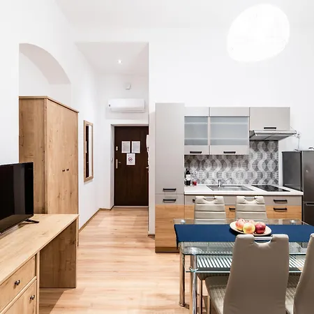 Dietla 32 - Ideal Location In The Heart Of Krakow, Between Main Square And Kazimierz District Lägenhetshotell 3*