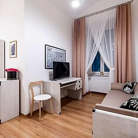 Dietla 32 - Ideal Location In The Heart Of Krakow, Between Main Square And Kazimierz District Aparthotel Cracovia