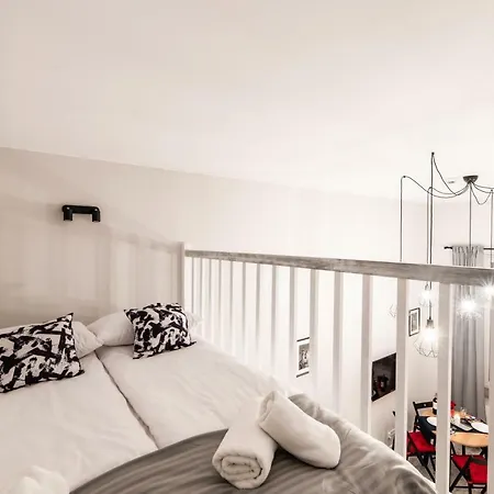 Dietla 32 Residence: Oasis