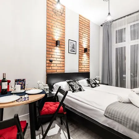 Lejlighedshotel Dietla 32 - Ideal Location In The Heart Of Krakow, Between Main Square And Kazimierz District Kraków
