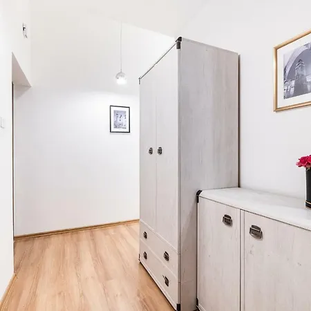Dietla 32 - Ideal Location In The Heart Of Krakow, Between Main Square And Kazimierz District Cracovia