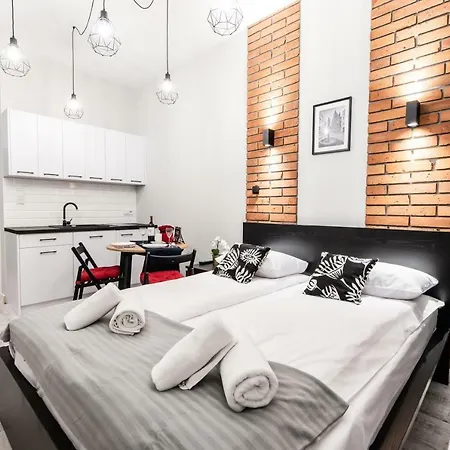 アパートホテル Dietla 32 - Ideal Location In The Heart Of Krakow, Between Main Square And Kazimierz District 3*