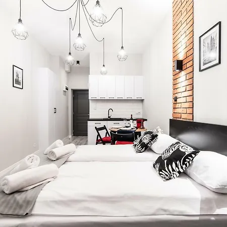 アパートホテル Dietla 32 - Ideal Location In The Heart Of Krakow, Between Main Square And Kazimierz District 3*