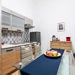 Dietla 32 - Ideal Location In The Heart Of Krakow, Between Main Square And Kazimierz District מלון דירות